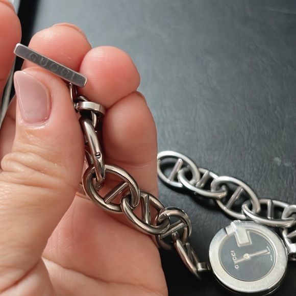 Gucci Bambo Watch - Picture 3 of 4